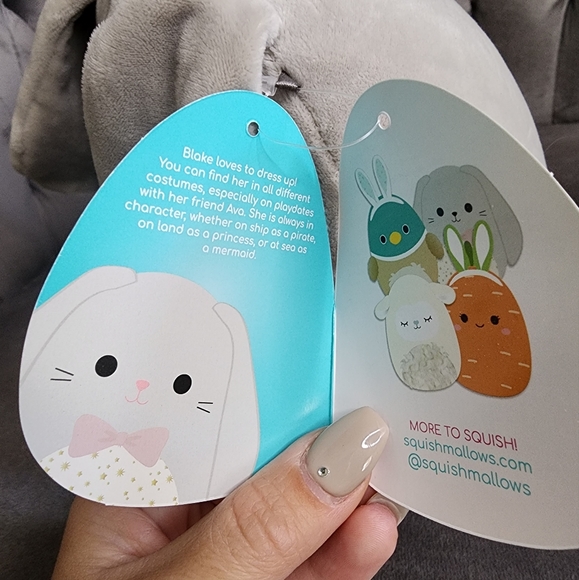 Blake Bunny Bowtie 8" Squishmallow BNWT. Spring. - Picture 8 of 9
